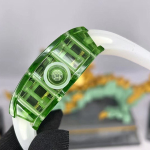 Reloj Mecánico de Lujo con Esfera Transparente Verde, Esqueleto Dorado y Correa de Goma Blanca - Product Image 4
