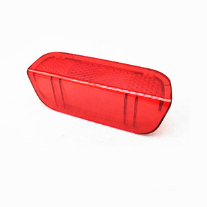 Couvre-phare avant rouge réflecteur 6Q0947419 en plastique asphérique en forme de ménisque pour Magotan Touran Tiguan Passat Superb Golf 6 Polo - Product Image 3