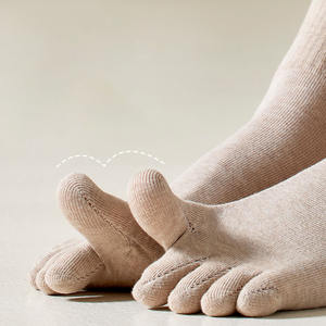Jingwen OEM Calcetines خمسة أصبع القدم الفردية ديل ديدو ديل فطيرة صنم اصبع القدم الجوارب - Product Image 4