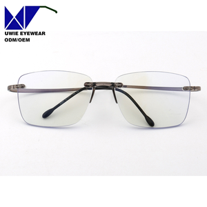 Gafas de Lectura Unisex <span class=keywords><strong>Progresivas</strong></span> Multifocales con Bloqueo de Luz Azul, Montura Transparente con Material TR90, Estilo para Hombre y Mujer, Lentes Azules - Product Image 4