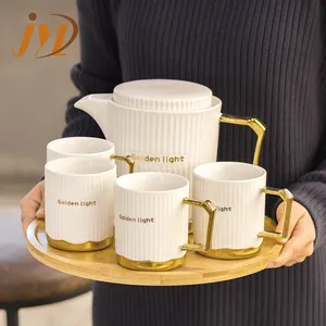 Luxus kreative Design Tasse setzt Keramik Teekanne und vier Tassen Set Gold Griff Porzellan Teesets mit Tablett