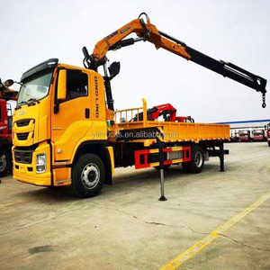 Autocarro con gru ISUZU 4x2, 300 CV, braccio pieghevole da 8T, altezza di sollevamento 14,8 m, gru montata su veicolo, manipolatore gru da 10T - Product Image 4