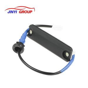 Interrupteur de déverrouillage du couvercle du coffre adapté à TOYOTA COROLLA 8484012050 84840-12050 - Product Image 2