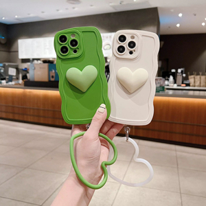 Trường hợp điện thoại với vòng tay trái tim tay Grip cho <span class=keywords><strong>iPhone</strong></span> 16 15 sang trọng và ưa thích trường hợp với vòng đeo tay trường hợp điện thoại với clip cho vòng tay - Product Image 4