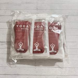 <span class=keywords><strong>Calcetines</strong></span> de Yoga <span class=keywords><strong>con</strong></span> punta separada para mujer de alta calidad, <span class=keywords><strong>Calcetines</strong></span> antideslizantes personalizados para tripulación, 5 <span class=keywords><strong>dedos</strong></span>, <span class=keywords><strong>calcetines</strong></span> de Pilates, <span class=keywords><strong>calcetines</strong></span> de algodón de Yoga personalizados - Product Image 2