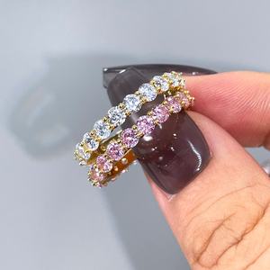 Anillo de Eternidad de Boda Elegante de Diseño Clásico y Sencillo, Anillo de Circonio de Alta Calidad para Mujer - Product Image 4