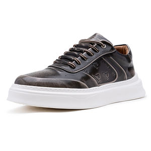 รองเท้าหนังลูกวัวอิตาลีสีเทาควันใหม่สำหรับผู้ชายรองเท้าเพิ่มความสูงความสูงความสูงของรองเท้าผ้าใบผู้ชายขนาด<span class=keywords><strong>ใหญ่</strong></span>47 48 49 - Product Image 1