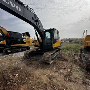 Excavatrice Volvo EC220D d'occasion de haute qualité, modèle 2020, 22 tonnes, moteur, boîte de vitesses, pompe, roulement, origine Japon, rapport technique, vidéo - Product Image 3
