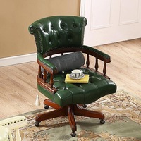 Fauteuil de Direction en Cuir Huilé Marron, Capitonnage Boutonné, Dossier Aile, Garniture Cloutée, Coussin Lombaire, Base Étoile en Bois, Burostuhl