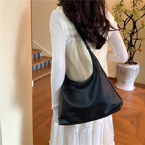 <span class=keywords><strong>Borsa</strong></span> a Spalla/Tracolla Grande Capacità in PU Moda Primavera 2026 da Donna, Multicolore, per Lavoro e Pendolarismo - Product Image 1