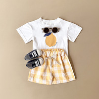 Ensemble de vêtements pour enfants, haut à motif à carreaux, short de plage, pantalon, ensemble coréen d'été sportif et décontracté, t-shirt pour bébé