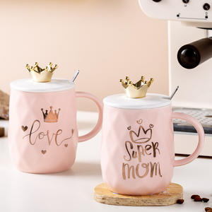 Tasse à café Tasse en céramique en porcelaine pour maman avec couronne Cadeau unique pour femmes Tasses Cadeaux modernes roses européens pour 1 utilisateur - Product Image 2