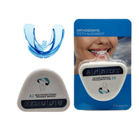 Traitement d'alignement des dents personnalisé, accolades invisibles 3 étapes de lissage des dents aligneur dentaire