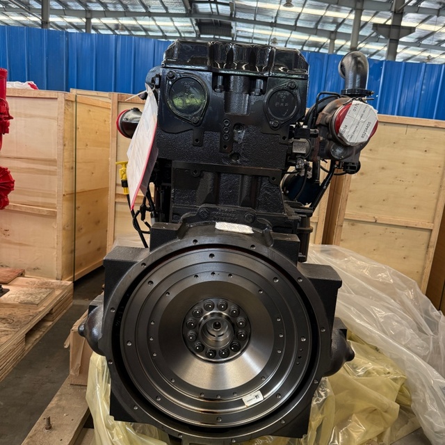 Brand New DCEC QSX15 4 Stroke Heavy Construction Machinery 457HP Diesel Engines Assembly