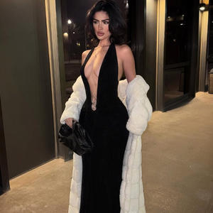 Robe de soirée noire haut de gamme pour femmes, effet ventre plat, décontractée, couleur unie, <span class=keywords><strong>push</strong></span>-<span class=keywords><strong>up</strong></span>, coupe ajustée, tendance - Product Image 2