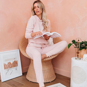 Ensemble de survêtement 2 pièces pour femme grande taille XL, confortable, avec logo personnalisé, respirant, couleur unie, sweat à capuche à manches longues avec poche et pantalon long - Product Image 5