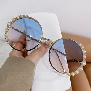<b>Round</b> Frame Pearl <b>Sunglasses</b> Metal Gold Women's UV400 Sunshades Class 2 - Product Image 3