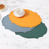 Nouveau dessous de plat et set de table en PVC gaufré style européen INS, résistant à la chaleur et anti-brûlure, le plus vendu