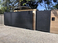 Porte battante de style moderne pour villa maison Installation facile Conception personnalisée Système automatique en aluminium de 6 pieds Clôture Allée Maison
