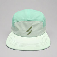 Casquettes de camping personnalisées en gros à 7 panneaux, en maille polyester, imperméables, séchage rapide, respirantes, pour le sport et la course en extérieur, avec logo brodé
