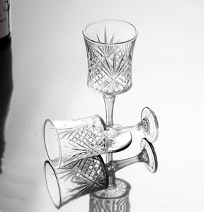 Verre à vin vintage tendance et esthétique, verre à pied multi-usages gravé au diamant pour <span class=keywords><strong>champagne</strong></span> et cocktails, idéal pour la maison, le bar et les mariages - Product Image 1