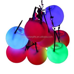 Hochwertiger, Farbwechselnder LED-Leuchtpoi-Ball mit Schnur, LED-Blinkball für Weihnachten, Direkt vom China-Hersteller - Product Image 1