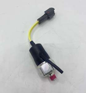 เซ็นเซอร์วัดแรงดันน้ำมัน 1-82410170-1 สำหรับเครื่องยนต์ 6HK1 สำหรับ ZX300 สำหรับรถขุด 305 335 รับประกัน 1 ปี ผลิตในประเทศจีน - Product Image 1