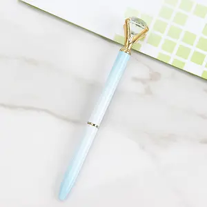 قلم حبر جاف ماسي كبير بتصميم جديد لعام 2021 مع إضاءة ملونة وشعار مخصص