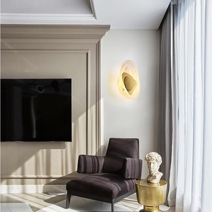 Arte creativa postmoderna ha condotto il ferro del comodino di cristallo del progettista della <span class=keywords><strong>parete</strong></span> per l'entrata personalizzata per la <span class=keywords><strong>parete</strong></span> del fondo del salone della camera <span class=keywords><strong>da</strong></span> letto - Product Image 4