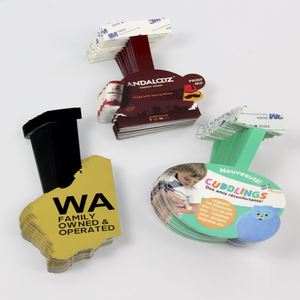 Étagère de présentation en plastique de haute qualité personnalisée, type swing strip, pour la publicité en supermarché - Product Image 1