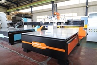 4 Broches 6 Broches 8 Broches Multi Heads CNC Router Machine avec DSP Controller