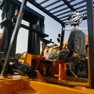 Chariot élévateur TCM FD160Z8 10 tonnes d'occasion, chariot élévateur japonais 16 tonnes, moteur Isuzu 6BG1, machine d'occasion, chariot élévateur à essence, 3000 mm, 16000 kg - Product Image 6