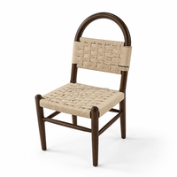 Confort tissé : Chaise longue en bois de caoutchouc massif avec dossier en corde de chanvre respirante