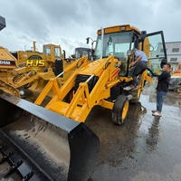 Chargeuse-pelleteuse 4x4 d'occasion JCB 3CX 4CX en bon état de marche pour travaux de génie civil