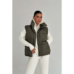 Gilet matelassé kaki pour femme, grande taille, à capuche, pour l'hiver et le printemps, long, tricoté, brodé avec décoration en fourrure vintage - Product Image 3