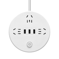 Multiprise électrique portable universelle multi-usages avec protection contre les surtensions, intégration de rangement et ports USB