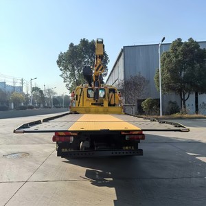 Grúa de Plataforma Plana Foton Auhawk 4x2 con Grúa de Brazo de 8 Toneladas, Camión de Rescate Multipropósito Personalizado en Venta - Product Image 5