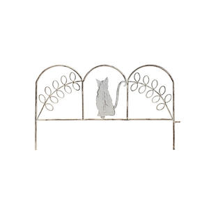 Clôture pour chat en fer forgé de style japonais avec motif de vigne fleurie, finition antique blanc cassé, décoration de jardin pour cour et balcon - Product Image 1