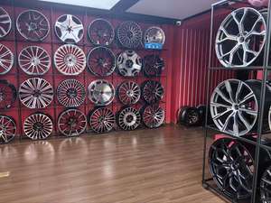 Vente directe d'usine FSB, jantes en alliage d'aluminium moulé argentées de style original 18 pouces * 8J CB66.45 ET21 PCD5 * 112 pour <span class=keywords><strong>Porsche</strong></span> - Product Image 4