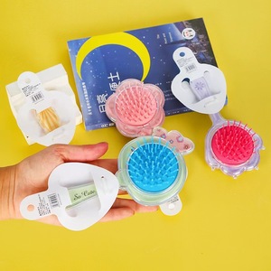 Cepillo de masaje para el cabello Mohei Cushion Comb de 10-15 cm, de plástico, para bebés y niños, con diseño de dibujos animados. - Product Image 4