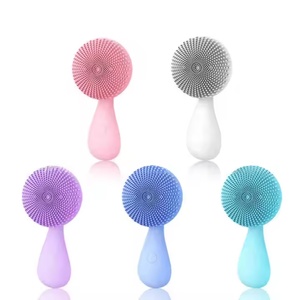 Outil de nettoyage facial à ondes sonores vibrantes en silicone OEM avec fonction de massage magnétique pour un nettoyage en profondeur et de la peau - Product Image 1