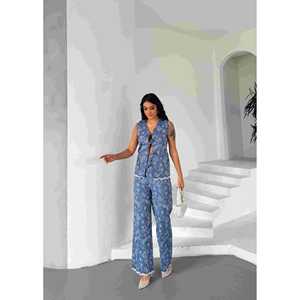 ชุดจั๊มสูทแขนกุดปักลายดอกไม้สีฟ้าสำหรับผู้หญิงไซส์ S ชุดลำลอง - Product Image 1