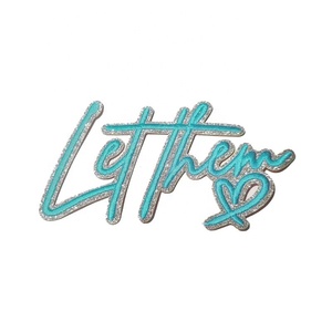 Pembe Teal siyah Glitter işlemeli yamalar aşk kelimeler ile şapka sevgililer günü hediyeleri için farklı renkler - Product Image 4