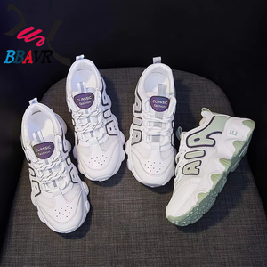 Zapatos Deportivos de Malla Transpirable Reflectantes para Mujer, Nuevos Zapatos Deportivos de Moda 2020, Zapatos Blancos para Estudiantes - Product Image 4