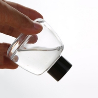 Bouteilles de diffuseur en verre Reed 100ml Bouteille en verre de diffuseur de parfum de voiture de luxe avec couvercles