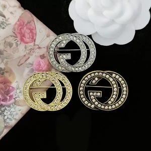 かなり素晴らしいブローチジュエリー、ファッションピン、ブローチ、インスパイアされたデザイナー、ラインストーンブローチ、女性用 - Product Image 1