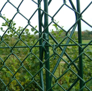 Panel de valla de malla de alambre ciclónico negro galvanizado de 100 pies, hierro ecológico para juegos deportivos con servicio de modelado 3D - Product Image 3