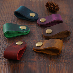 <strong>Crazy</strong> Horse Genuine Leather <strong>Earphones</strong> Winder Keeper Earbuds Organizer Portable USB Cable Holder - Product Image 4