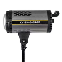 Lampu kilat fotografi profesional, lampu kilat strobo Studio 200w dengan jaminan kualitas