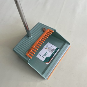 Vente directe d'usine balai et pelle à poussière ensemble PP tête de balai à <span class=keywords><strong>cheveux</strong></span> doux manche à balai en métal Durable pour le nettoyage des sols de bureau à domicile - Product Image 2